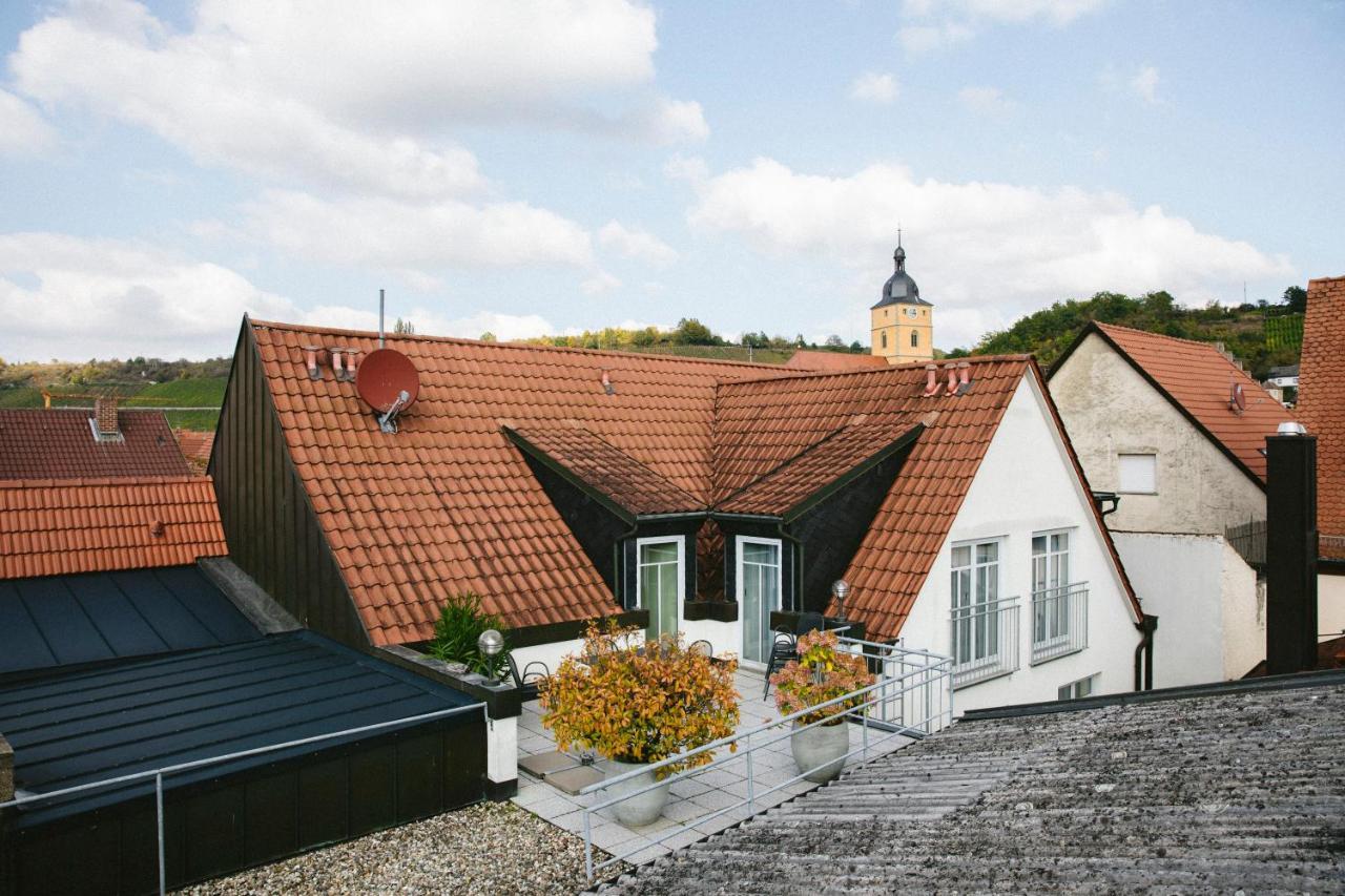 Weingut Pastoriushaus - Artur Steinmann Otel Sommerhausen Dış mekan fotoğraf